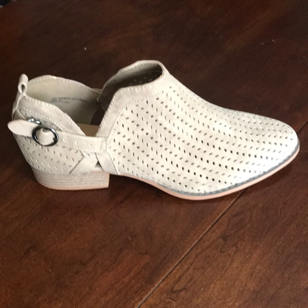 Women’s buckle ankle booties